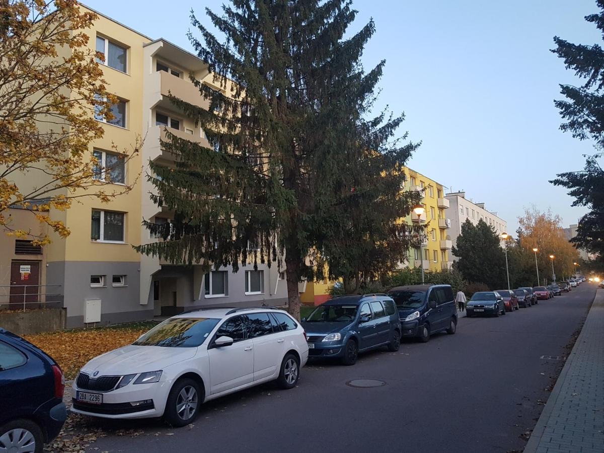 1+1 Znojmo Leilighet Eksteriør bilde
